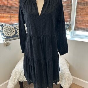 Vineyard Vines tiered eyelet dress. Medium